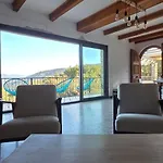 Prázdninový dům Maison De Charme Vue Exceptionnelle & Montagne